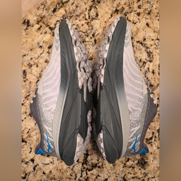Hoka Trail Running Challenger ATR 7 Men 10 or Woman 11.5 - Picture 3 of 7